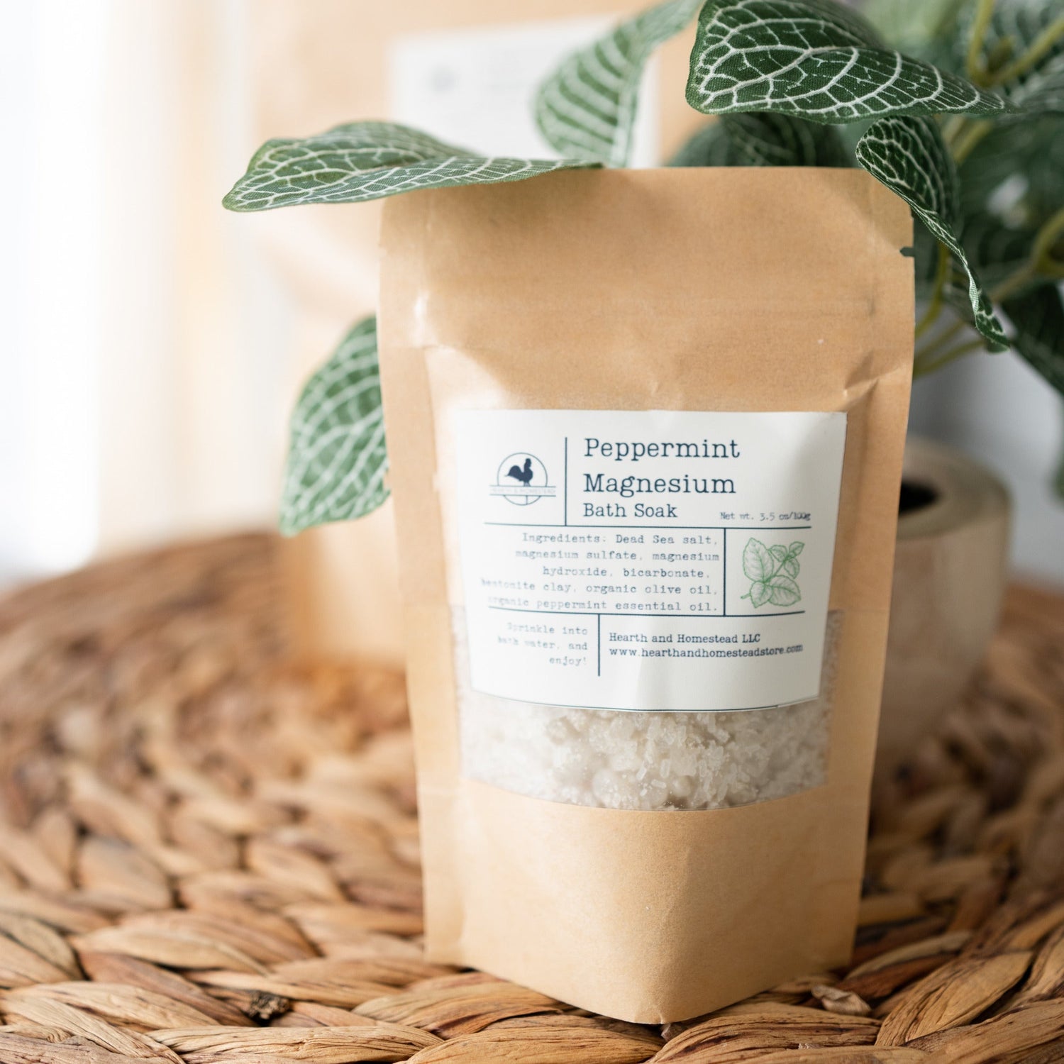 Peppermint Magnesium Bath Salts image 0